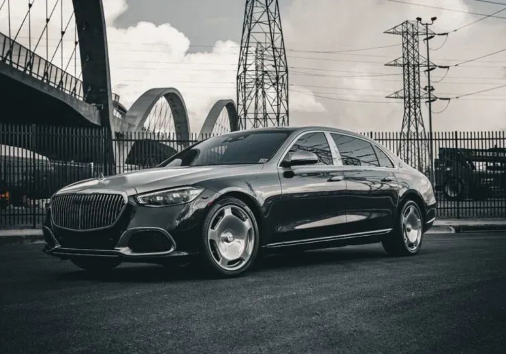 Mercedes-Maybach S 580 rental | Cache Luxe