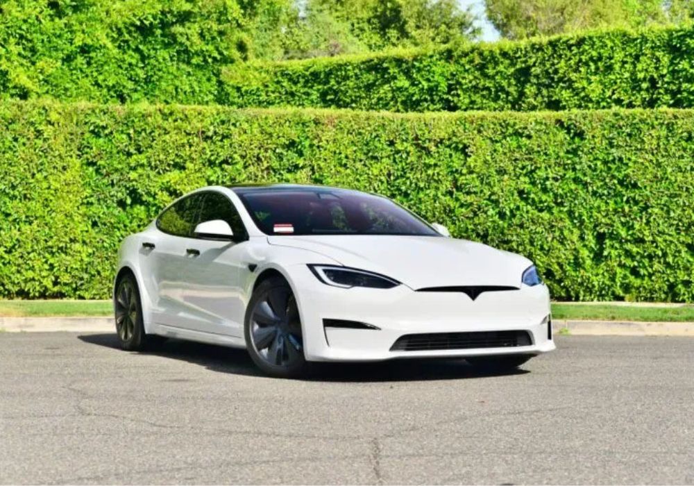 Tesla Model S Plaid rental | Cache Luxe