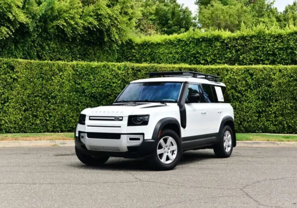 Land Rover Defender rental | Cache Luxe