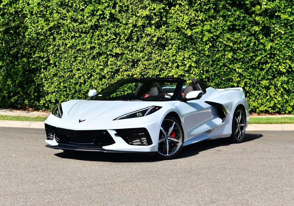 Chevrolet Corvette Stingray rental | Cache Luxe