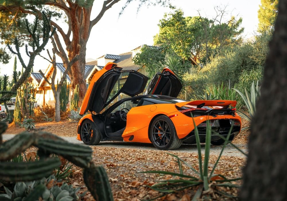 McLaren 720S Spider rental | Cache Luxe