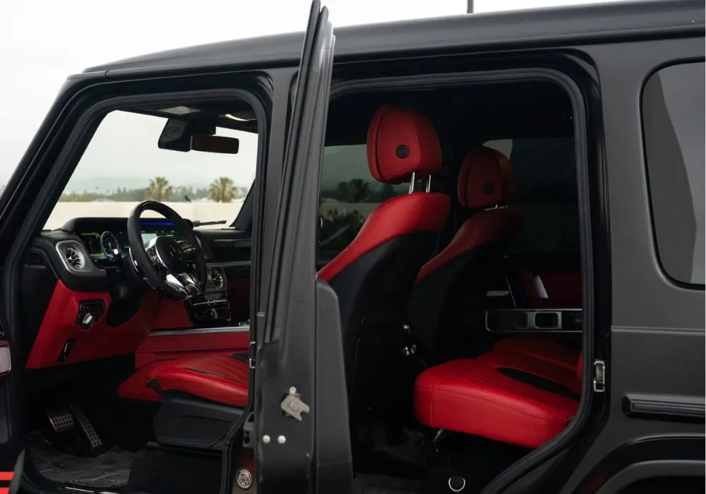 Black Mercedes G63 AMG rental | Cache Luxe