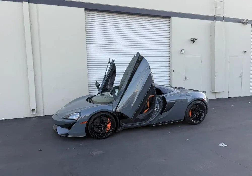 McLaren 570S rental | Cache Luxe