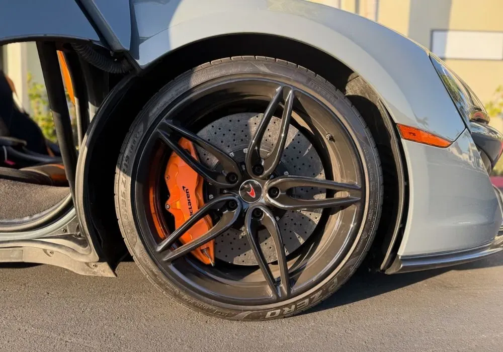 McLaren 570S rental | Cache Luxe