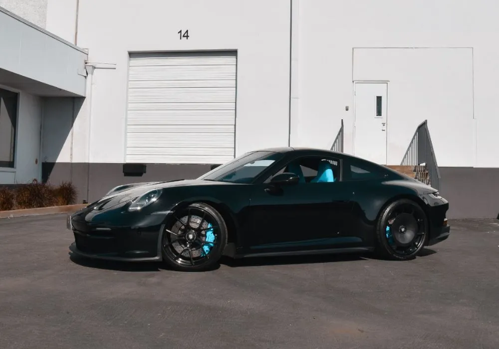 Porsche 911 GT3 Touring rental | Cache Luxe