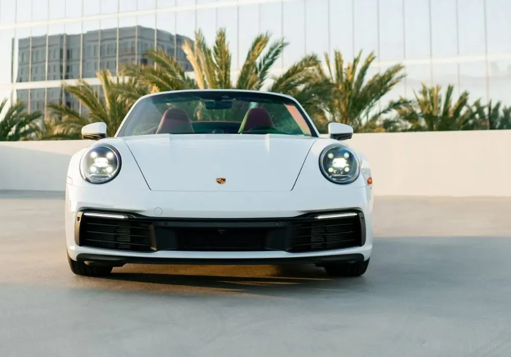 Porsche 911 Carrera 4S Convertible rental | Cache Luxe